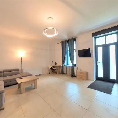 Garden 2 Apartment Brasov